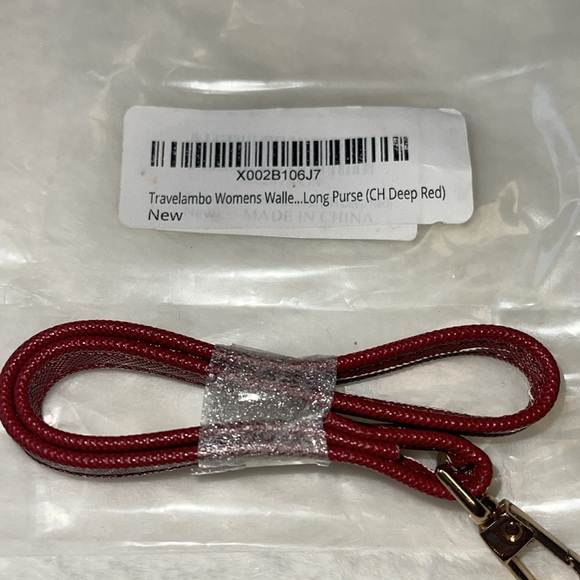 Travelambo Red Wallet with Tassel and removable  purse cord - Picture 5 of 5